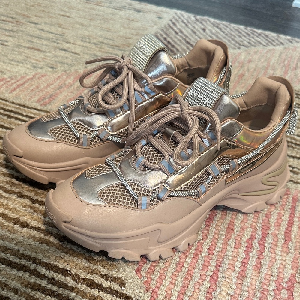 Steve Madden Metallic Rose Sneakers